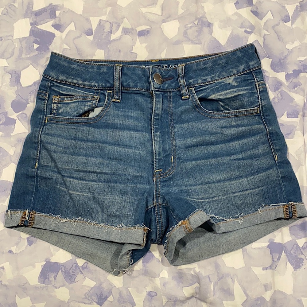 American Eagle Size 6 Super Stretch, High Rise Jean Shorts